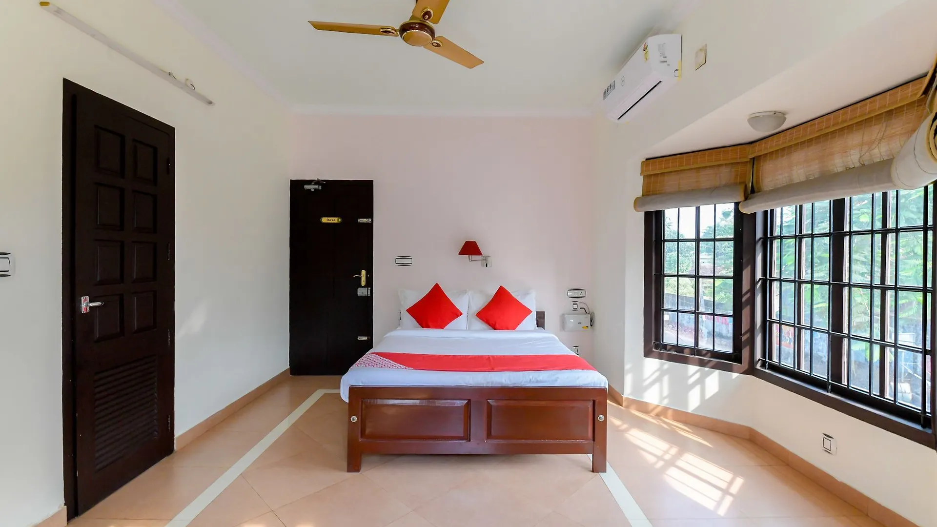 Oyo 10502 Hotel Villa Brook Alappuzha India