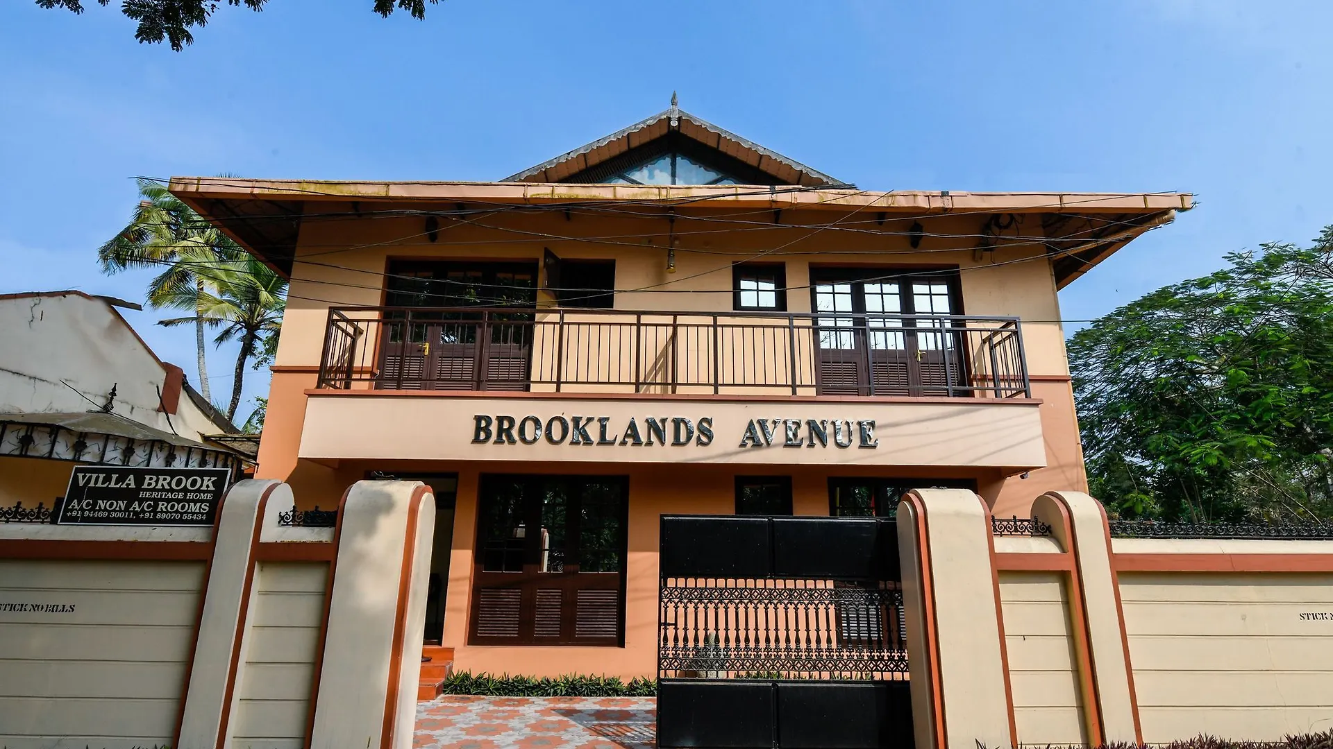 Oyo 10502 Hotel Villa Brook Alappuzha